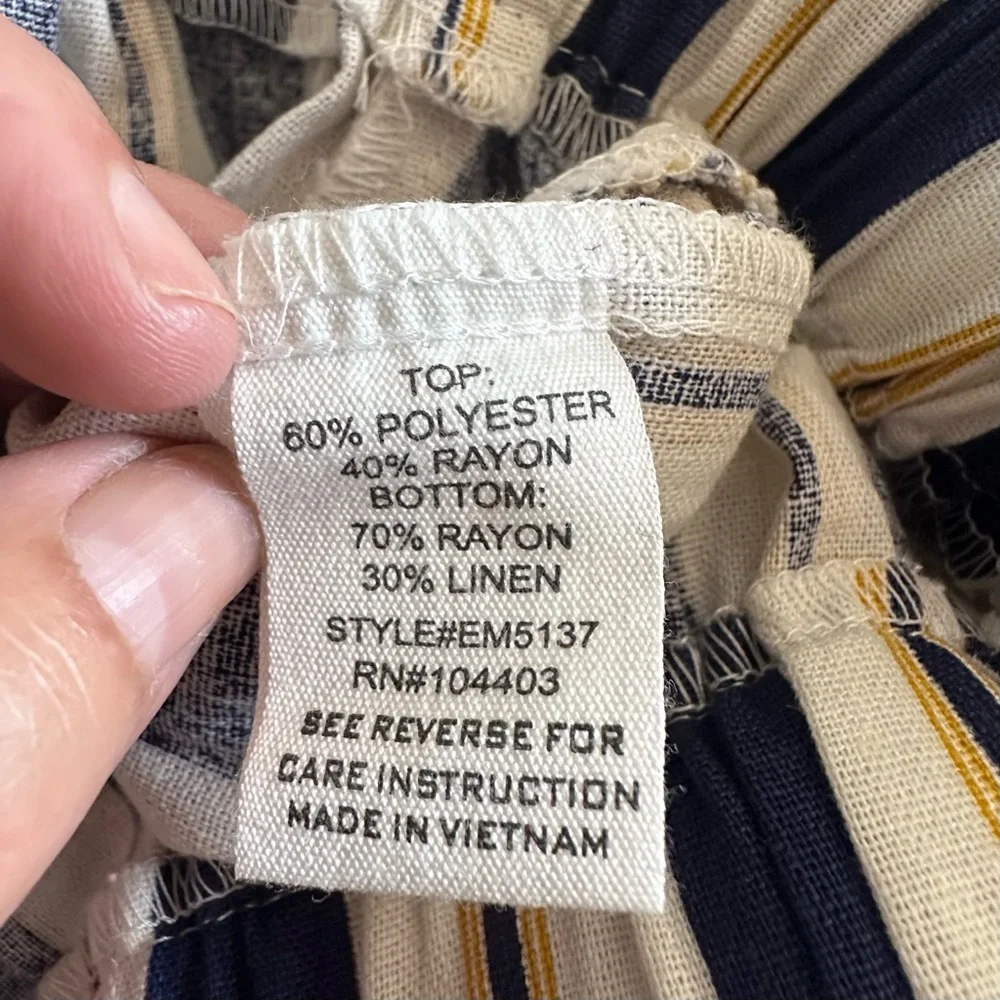 E & M White Blue and Mustard Striped Belted Overall Jumpsuit Women's Size L - Picture 5 of 14
